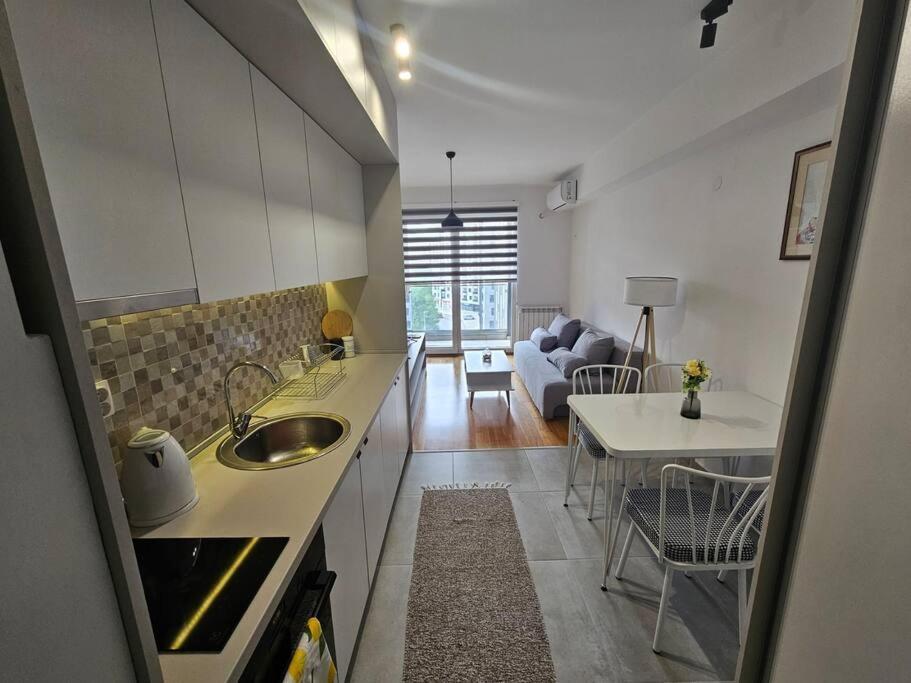 Milo Apartment Skopje Exterior foto